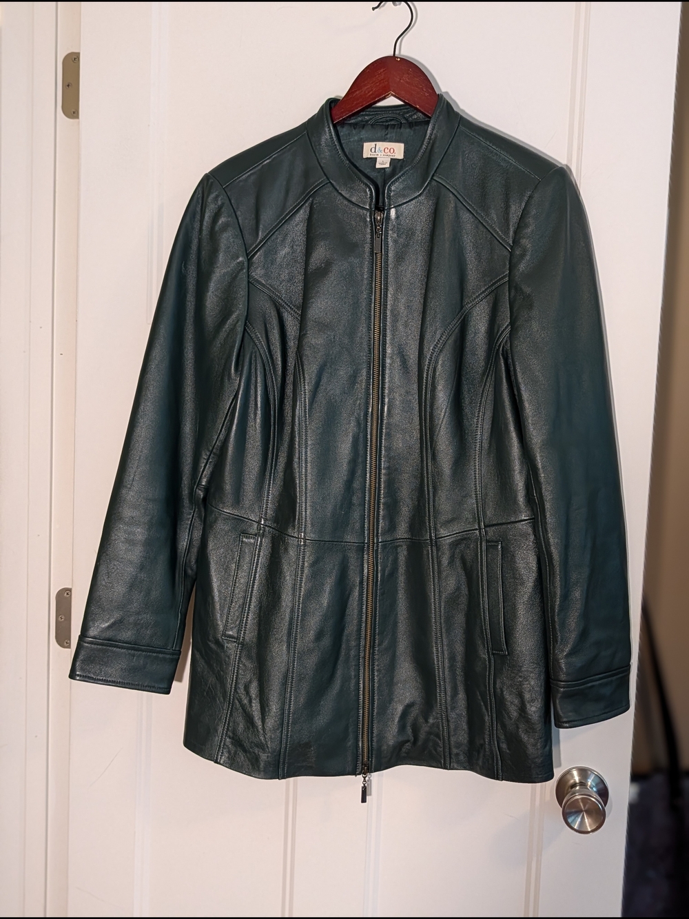 d.& co. Women's Dark Green Leather Zip-Front Jacket. Sz Large.